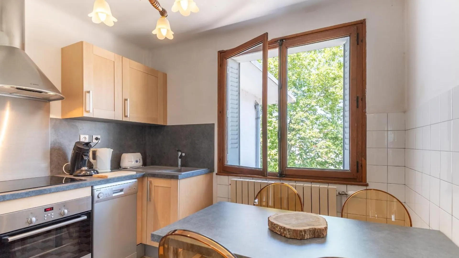 Apartment Imperial - Appartement Confortable Pres Du Lac Annecy