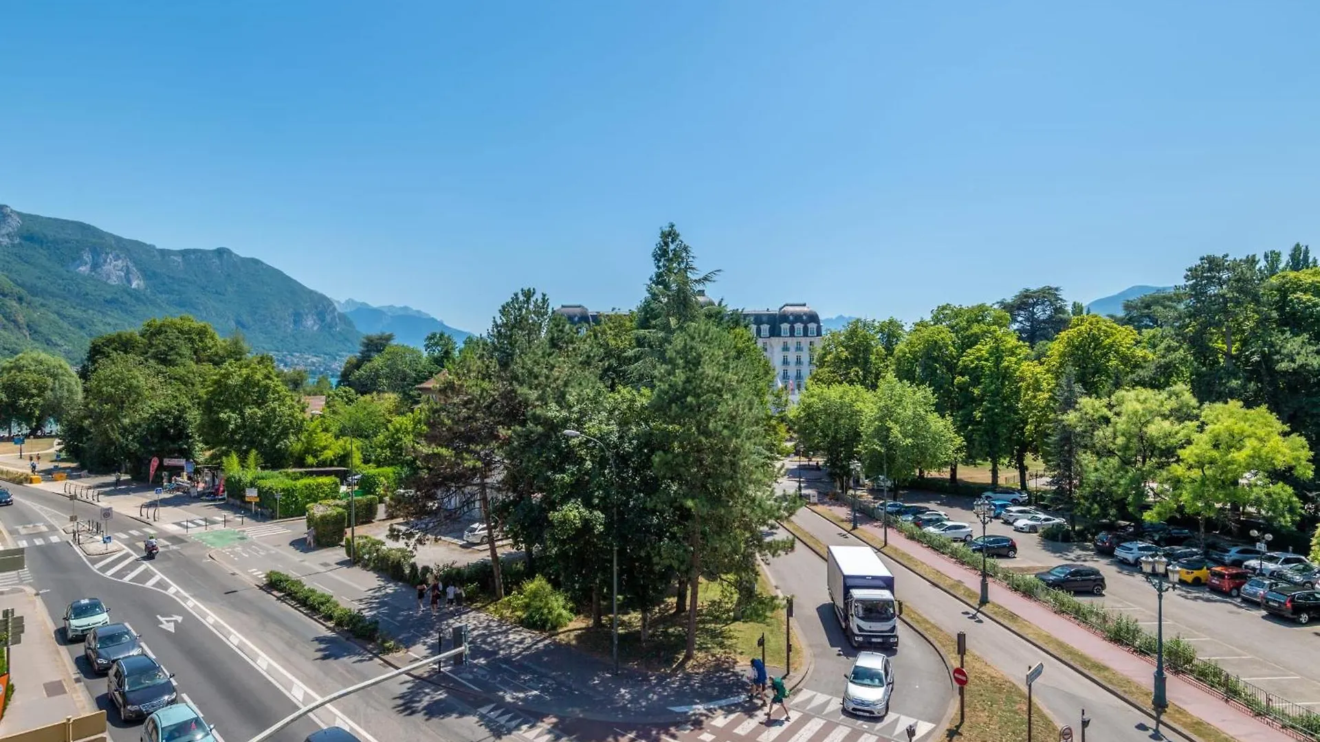 Imperial - Appartement Confortable Pres Du Lac Annecy 0*,